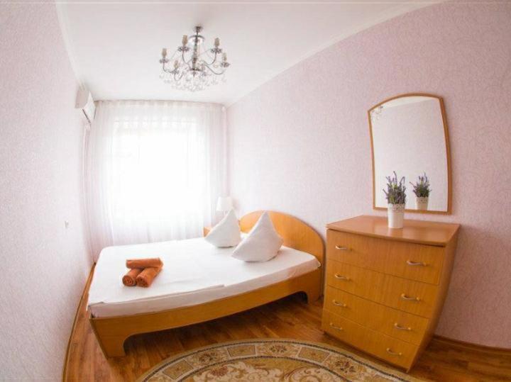 2 Ком Апартаменты В Центре Города Qostanay Exterior foto